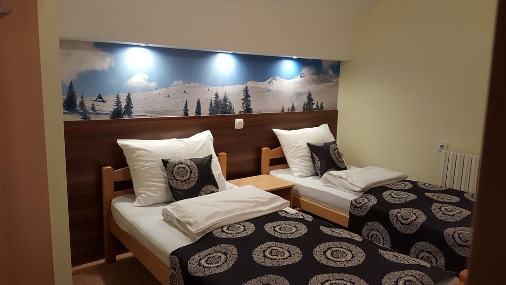 Guesthouse Lucic ヤホリナ エクステリア 写真