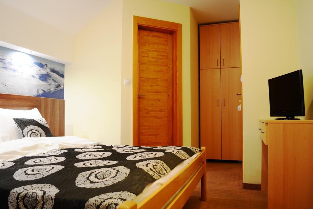Guesthouse Lucic ヤホリナ エクステリア 写真